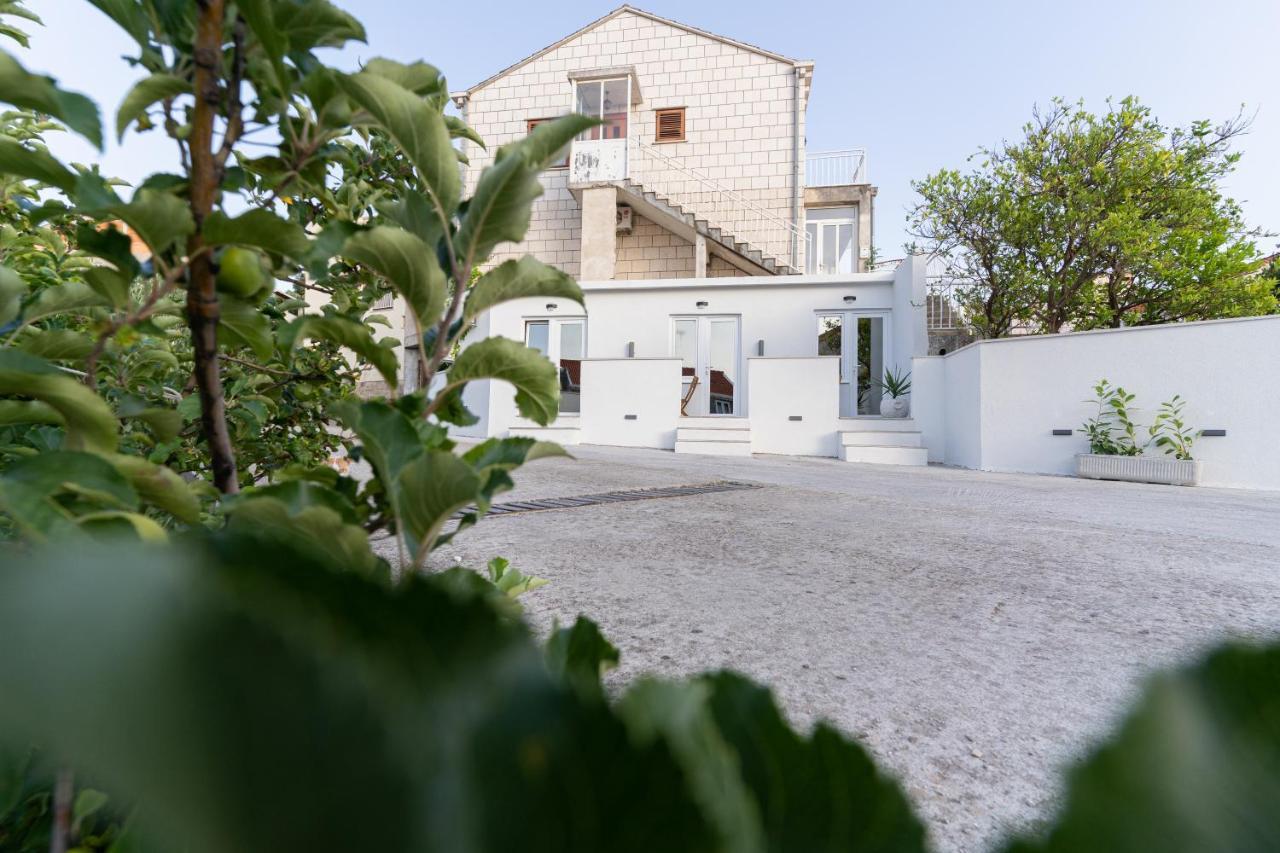 Casa De Hijos Apartment Кавтат Екстериор снимка