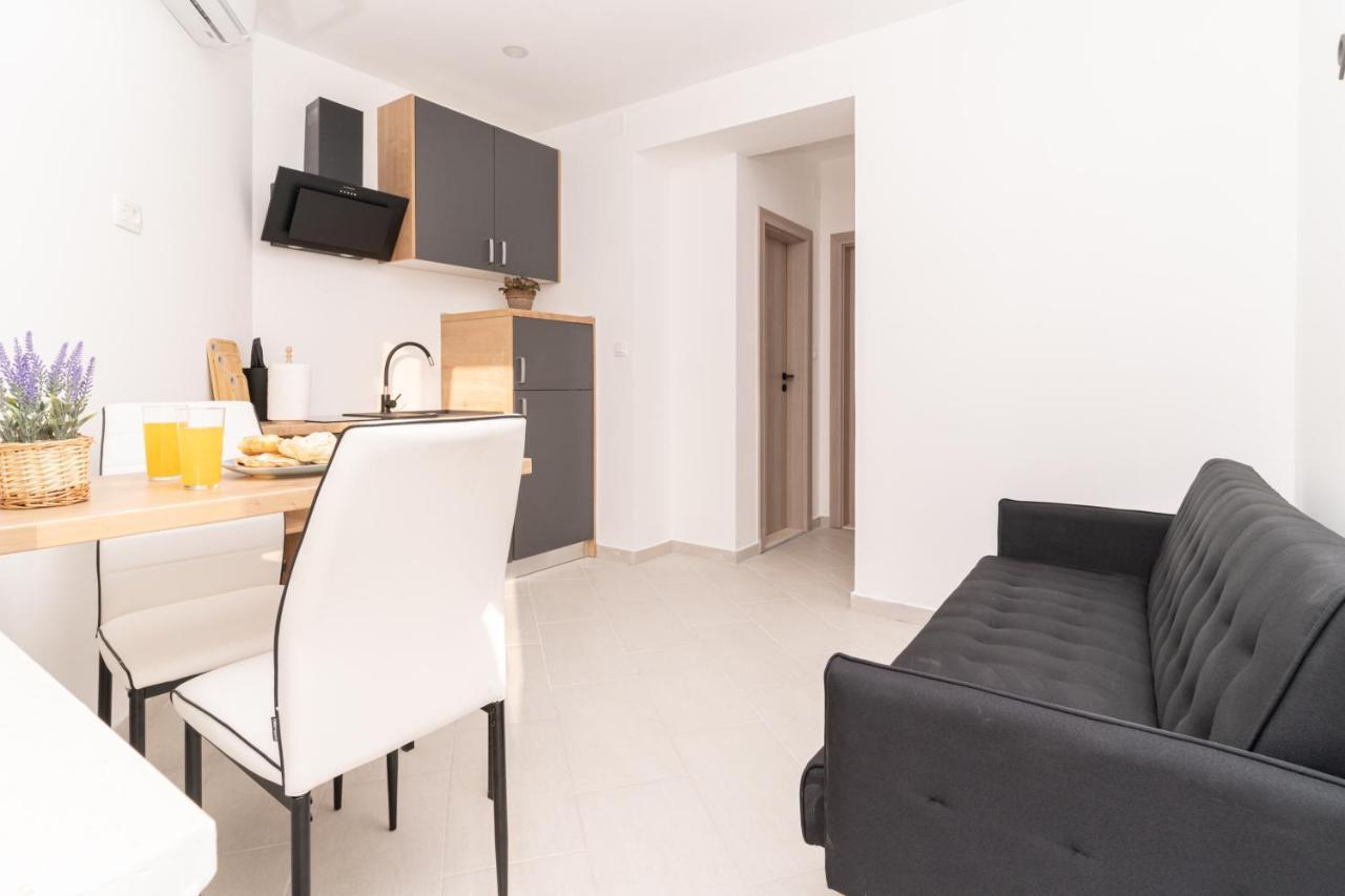 Casa De Hijos Apartment Кавтат Екстериор снимка